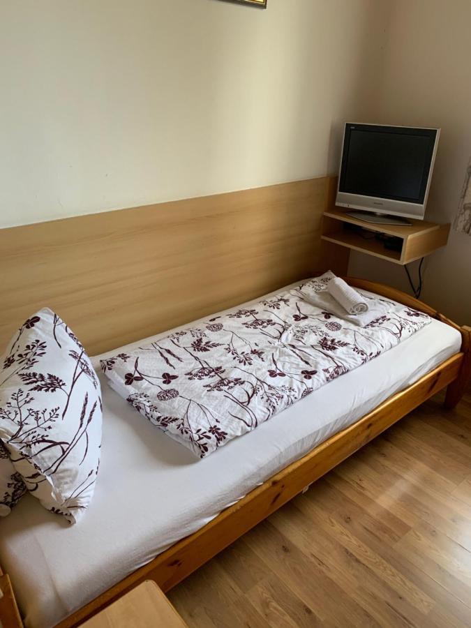 Bed and Breakfast White House Klagenfurt Klagenfurt am Woerthersee Exterior foto